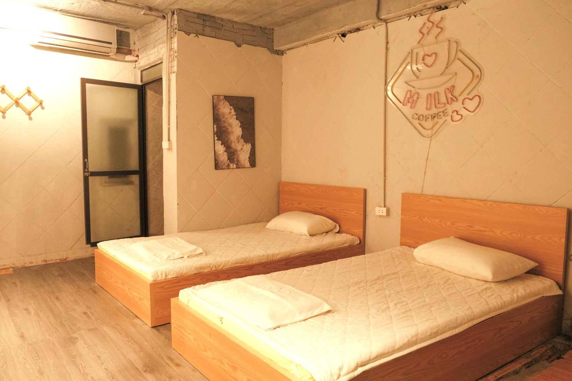 Ubuntu Homestay & Tours ハノイ市 エクステリア 写真
